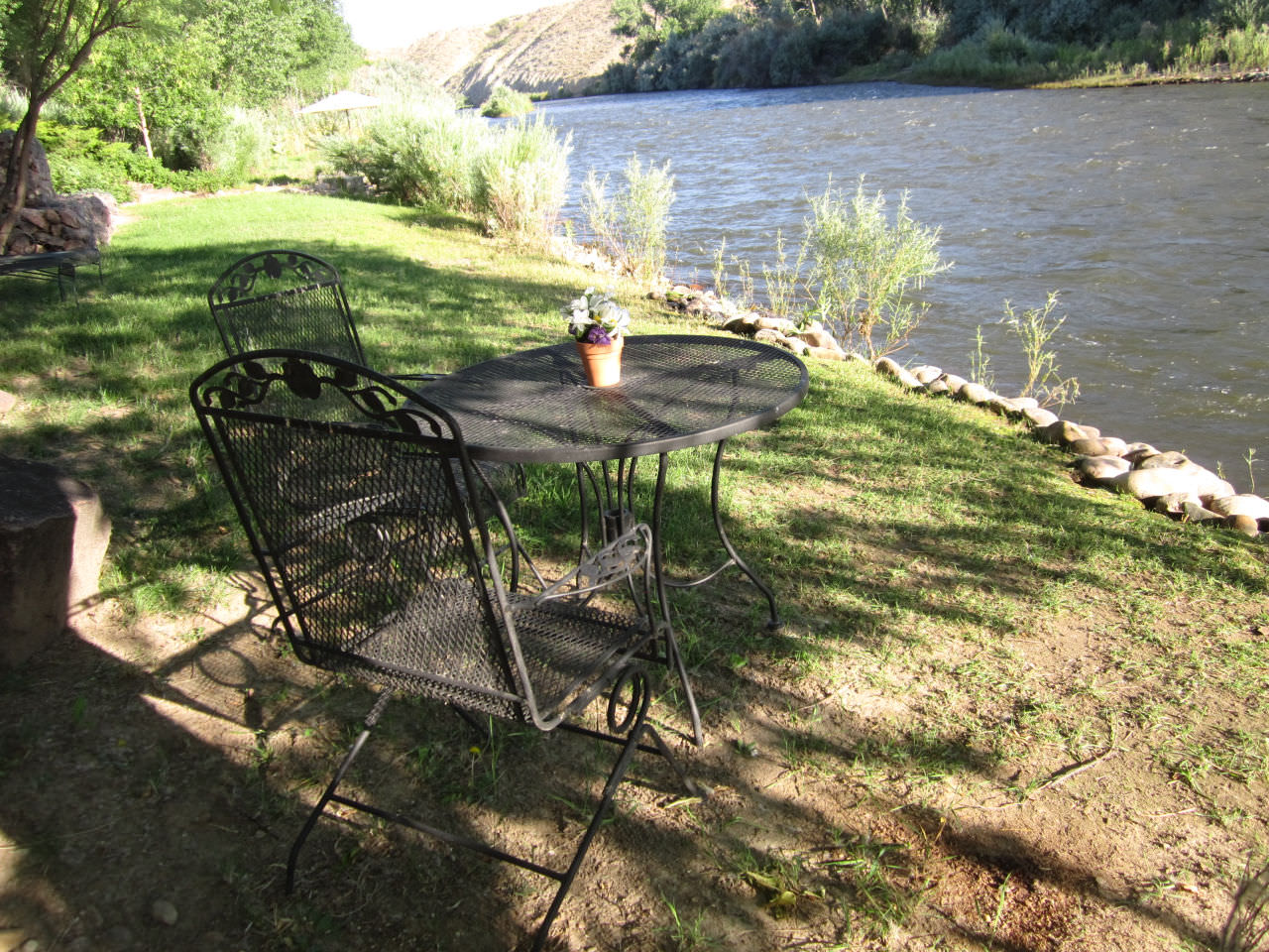 4 Table by River at Canon City Florence Colorado Bed Breakfast